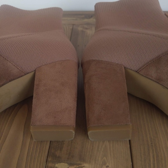 Steve Madden Brown Ankle Boots - Picture 6 of 10